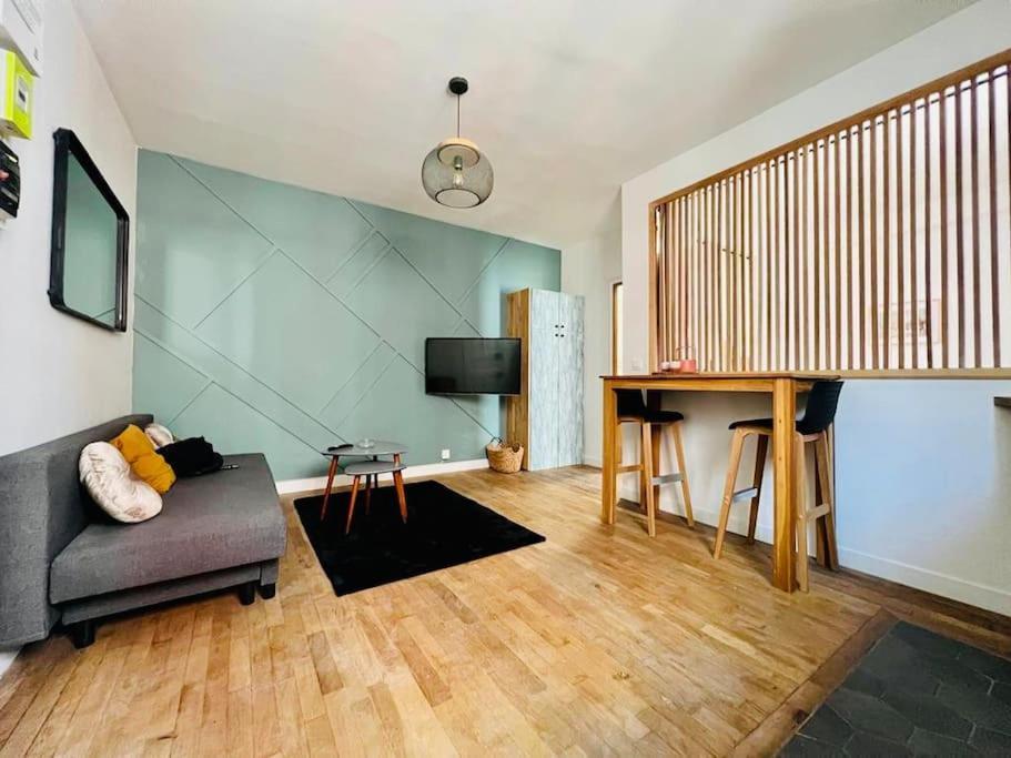 Joli Appartement A 15Min Des Champs Elysee Saint-Ouen  Exterior foto
